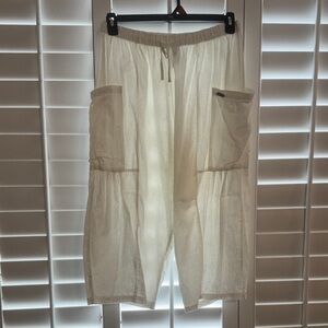 Savvi, MD-Large,  White Linen Barrel Cropped Pants